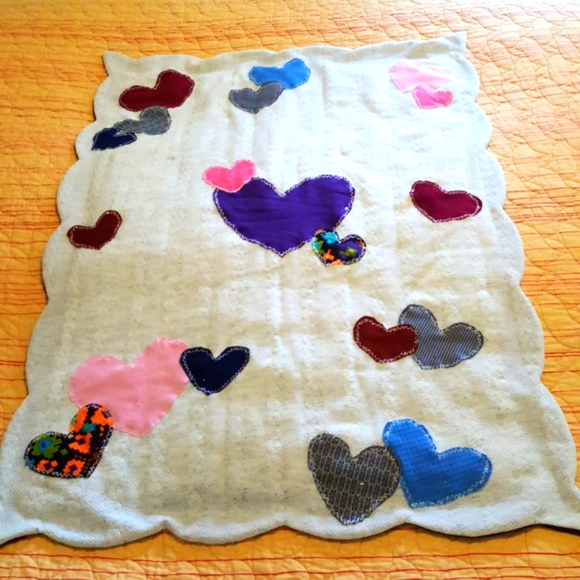 Vintage Handmade Baby Child Quilt Coverlet with Baby Animals - Picture 4 of 13